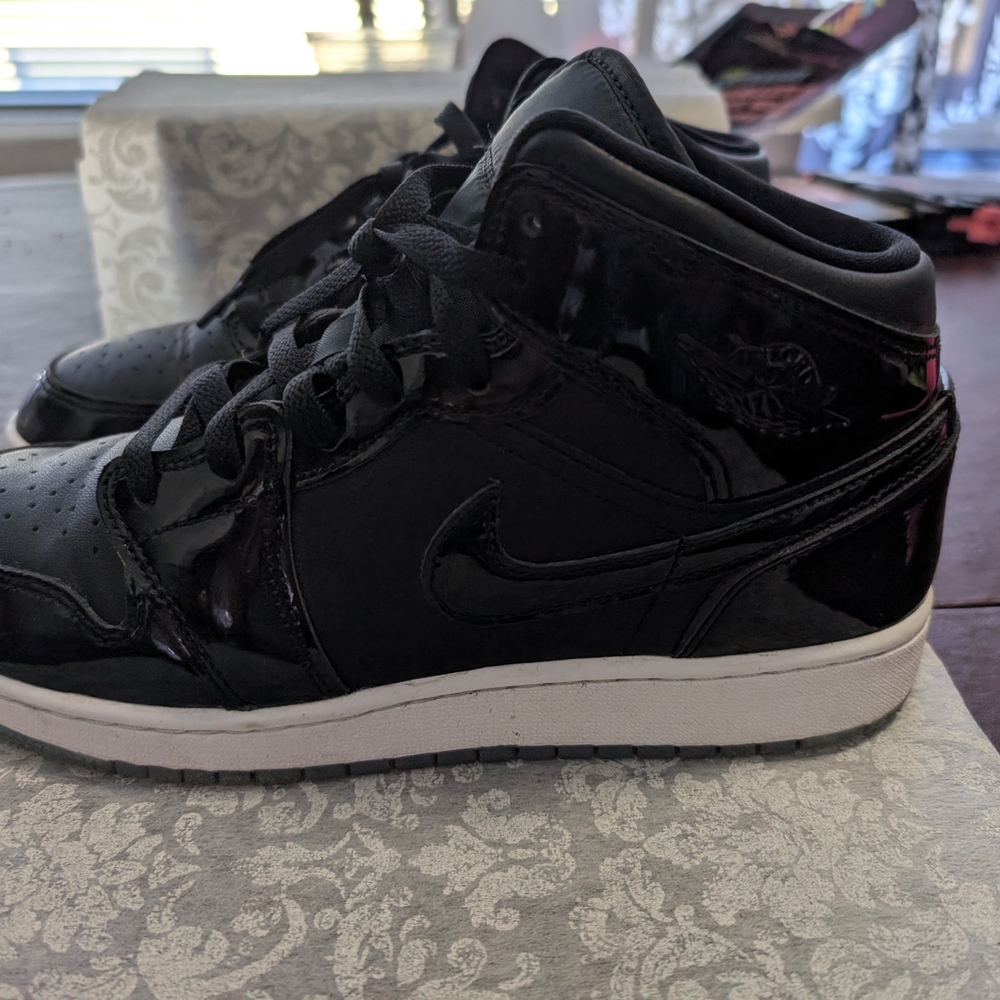 Jordan Black High-Top Sneakers